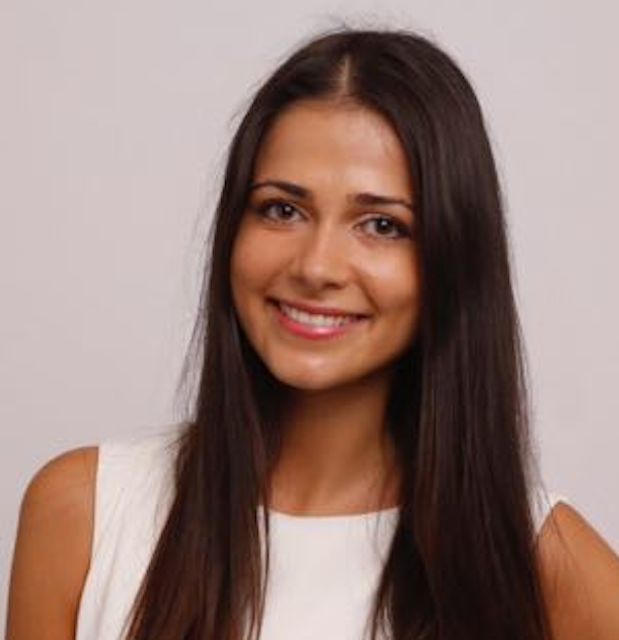 Eloise user of latewebsite.com